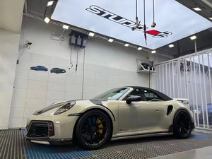Kit de Carrocería para Porsche 992, Estilo 992 Mejorado, Guardabarros de Fibra de Carbono - Product Image 3