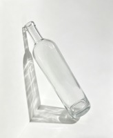 Bouteille en verre de 750 ml et 1000 ml pour bourbon et whisky écossais, logo personnalisé et vente en gros, bouteille cylindrique transparente de qualité supérieure, très vendue