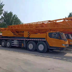 Grue tout-terrain de 110 tonnes de la marque China Lifting Machinery avec pièces de rechange - Product Image 3