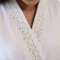 Peignoir en éponge pour femme, super doux et luxueux, 100% coton, logo brodé personnalisé, vêtements de nuit pour spa et hôtel, style tendance
