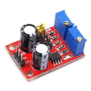 NE555พัลส์ความถี่รอบการทำงานคลื่นสี่เหลี่ยมคลื่นสัญญาณกำเนิ<span class=keywords><strong>ด</strong></span>ปรับ<span class=keywords><strong>555</strong></span>คณะกรรมการ NE555P โม<span class=keywords><strong>ด</strong></span>ูล - Product Image 1