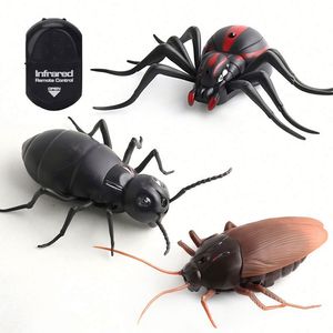 Giocattoli per Bambini in Plastica per Educazione Precoce, Scherzi e Trucchi, Modelli di Animali Simulati, Ragno Telecomandato a Infrarossi, Formica, Insetto RC - Product Image 1