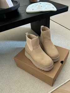 أحذية نسائية جديدة للثلج، أحذية تشيلسي للكاحل للشتاء، مبطنة بالصوف، سميكة، أحذية قطنية دافئة، أحذية ثلج مضادة للانزلاق - Product Image 1