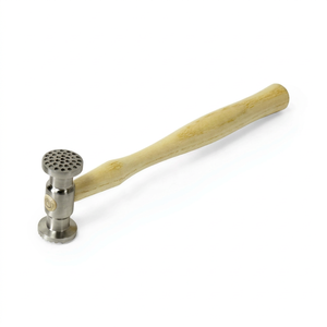 Marteau de texturage en acier inoxydable à double face, à fossettes et à rayures étroites, finition argentée, manche en bois, outils de bijouterie par Sigal Medco - Product Image 1
