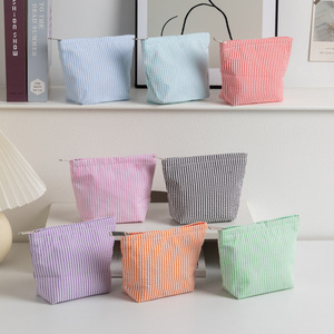 Wholesale <strong>Large</strong> Capacity Stripes Seersucker Cosmetic <strong>Bag</strong> With Zippered Closure Travel Toiletry Pouch Beach <strong>Makeup</strong> <strong>Bag</strong> for Women - Product Image 1