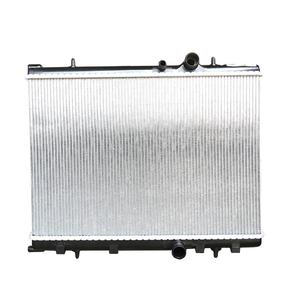 Radiateur de refroidissement moteur 1330F4 1330F6 1330G2 1330K9 1330R8 1330V2 pour Peugeot 207 307 CC SW 308 408 206 Citroën C2 C3 C4 - Product Image 1