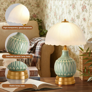 Lámpara de mesa de cerámica E27 LED de estilo tradicional, iluminación para dormitorio que cuida la vista. - Product Image 2