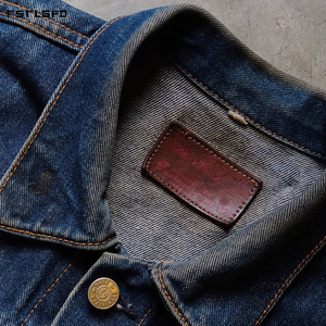 Gilet en jean délavé pour homme, coupe slim, style motard Americana, avec ourlet effiloché, clous argentés, patch USA, double poche poitrine et boutons en laiton - Product Image 3