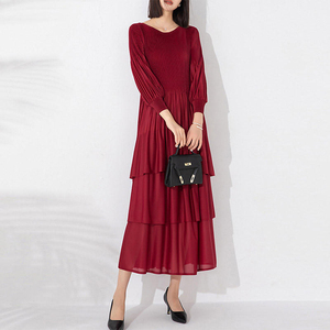 Vestido Maxi Casual de Lujo para Mujer, Estilo Boutique, con Falda Escalonada y Mangas Farol, Plisado Miyake, para Otoño - Product Image 3