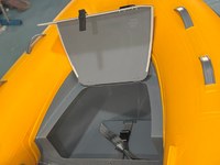 Bateau pneumatique à coque en aluminium de couleur jaune UT250 250 cm