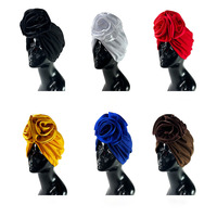 Couleur unie Fleur Décoration Turban Chapeau pour Femmes Satin Fleur Coton Chapeau Tête Porter Bonnet Chapeau