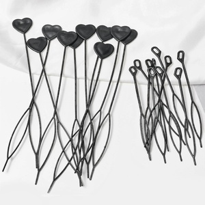 Outils de tressage de cheveux très demandés pour femmes, <span class=keywords><strong>aiguille</strong></span> à cheveux en forme de cœur, outil de coiffage <span class=keywords><strong>magique</strong></span> en plastique, outil de tressage pour queue de cheval - Product Image 4