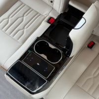 Sièges de massage confortables modifiés pour voiture électrique de luxe VIP, table de console centrale pour conversion de fourgonnette d'affaires V-Class Alphard