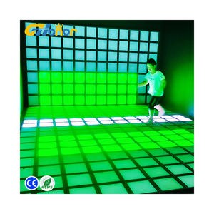 Salle de jeux de sol active interactive et populaire en Europe Super Grid 30x30cm lumière LED Jump Gaming Jeu enfant Super Mega Grid - Product Image 1