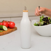 Bouteille Distributrice d'Huile d'Olive en Céramique au Design Moderne et Luxueux, Ensemble de Carafes en Grès avec Bec Verseur et Plat, 400 Ounces, pour Boissons et Utilisation en Cuisine