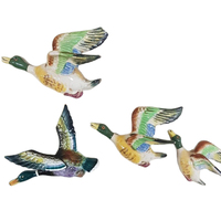 Art mural créatif en porcelaine vintage personnalisé, décoration d'animal pellican, résine et céramique classique, plaques 3D de groupe d'oiseaux en vol