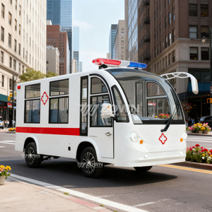 Chariot de transport électrique ZOWN à cabine fermée avec feux de signalisation pour les services de parc - Product Image 4