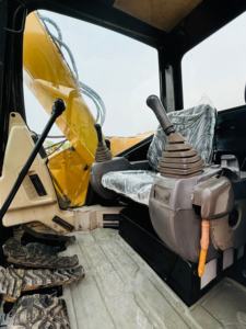 Bonne qualité utilisé pour 308D Mini Excavator 2021 Modèle Basses heures Bien entretenu Moteur Moteur Boîte de vitesses Parfait pour la construction - Product Image 6