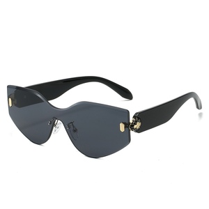 Gafas de Sol de Diseñador de Lujo a la Moda 2025, Gafas de Sol Grandes de una Sola Pieza sin Montura para Mujer, Gafas de Sol con Diseño de Serpiente - Product Image 1