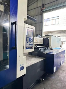 Máquina de moldeo por inyección de plástico de 530 toneladas haitiana usada de alta calidad - Product Image 3