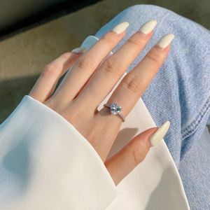Bague de promesse Dylam Luxury pour femme, bijoux fins en argent sterling 925 plaqué rhodium, zircone cubique 5A CZ rose, forme cœur baguette - Product Image 6