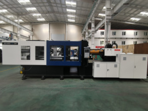 Machine en plastique d'injection de la vitesse rapide 550t 3100kn faisant la machine d'injection de boîte en plastique de machines - Product Image 2
