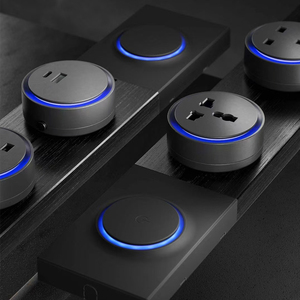 Tuya ช่องเสียบรางไฟ USB สำหรับต่อผนังบ้าน - Product Image 1