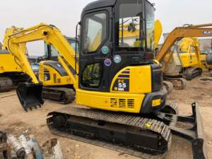 Mini-excavatrice Komatsu PC55 d'occasion, modèle 2022, poids opérationnel de 5600 kg, excellent état, capacité de la cuillère de 0,18 m pour la vidéo - Product Image 6
