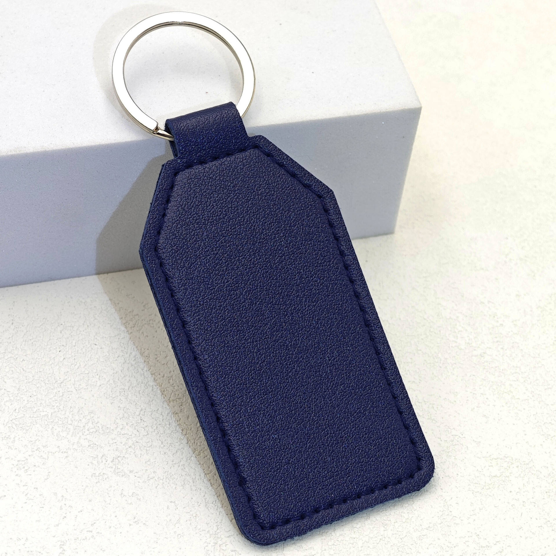 สีน้ำเงิน