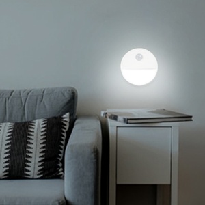Mini lampes LED de nuit sans fil à détection de mouvement pour armoire et lampes LED à capteur de luminosité réglable sous armoire - Product Image 3