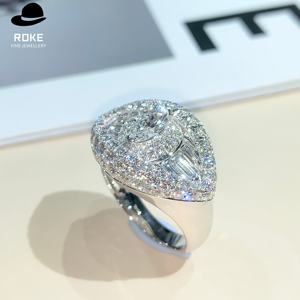 Anillo de Diamantes de Lujo en Oro Blanco de 14K con Diamante de Corte Marquesa Cultivado en Laboratorio IGI Combinado con Diamantes Redondos, Joyería Elegante para Regalo de Fiesta - Product Image 6