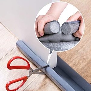 Protector de Puerta Moderno de Espuma de Cuero PU, Sellador Inferior de Puerta, Bloqueador de Corrientes de Aire, Tira de Sellado para Clima Extremo con 1 Año de Garantía - Product Image 3