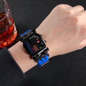 <span class=keywords><strong>Reloj</strong></span> de pulsera electrónico LED de lujo <span class=keywords><strong>binario</strong></span> a la moda, <span class=keywords><strong>reloj</strong></span> de cangrejo creativo, <span class=keywords><strong>reloj</strong></span> de pulsera deportivo de cangrejo LED para estudiantes, <span class=keywords><strong>reloj</strong></span> - Product Image 3