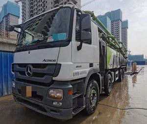 Camión Bomba de Concreto de Segunda Mano con Pluma de 38 Metros - Precio - Product Image 1