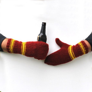 Vente flash : Porte-bouteille en tricot rayé chaud pour l'hiver, pour boire de la bière - Product Image 1