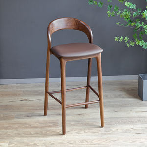 Tabouret de <span class=keywords><strong>Bar</strong></span> Moderne Minimaliste en Bois Massif Nouveau <span class=keywords><strong>Style</strong></span> Chinois Vintage en Noyer Noir Tabouret Haut Léger de Luxe Chaise de Bureau Avant - Product Image 4