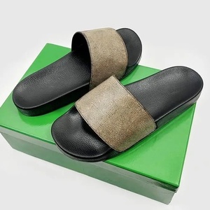 Trending Product 2026 Factory Direct Sale High Quality Best Selling slippers 2026 Trend Luxury Men Women <b>Slide</b> slippers - Product Image 5