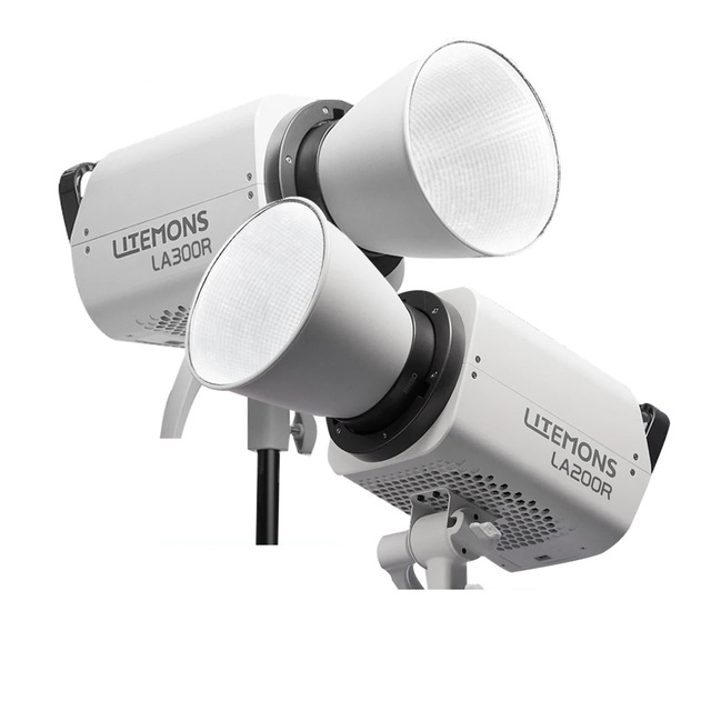 Godox LA300R RGB Full Color COB Photography Fill Light Bowens Mount 1800K-10000K LED Video Light with NFC