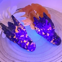 Prix de gros naturel Yooperlite UV réactif pierres précieuses cristal tête de dragon crânes sculpture