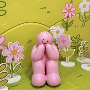 Escultura Grande de Resina de Fibra de Vidrio con Diseño de Personaje de Dibujos Animados <span class=keywords><strong>Bobo</strong></span>, Pintada a Mano, Tamaño Personalizado, Diseño Personalizado de Personajes de Moda de <span class=keywords><strong>TV</strong></span>/Películas para Exteriores - Product Image 1