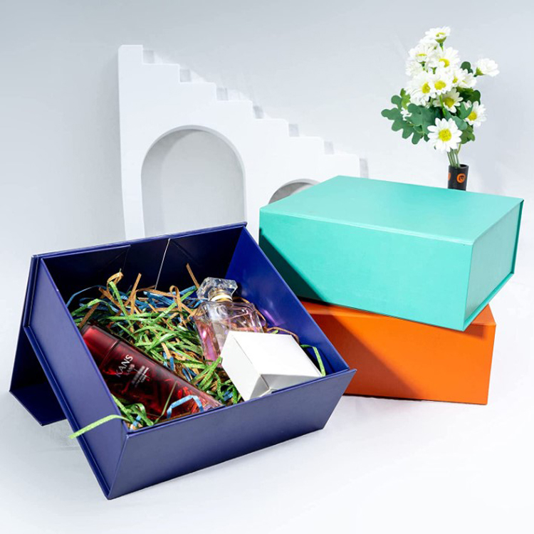 custom luxury paper magnetic gift packaging box collapsible groomsmen bridesmaid proposal box