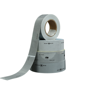 Ruban réfléchissant marin auto-adhésif Solas pour navires, opérations offshore, sports nautiques et sauvetage d'urgence - Product Image 1