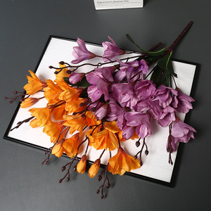 <span class=keywords><strong>Flores</strong></span> <span class=keywords><strong>de</strong></span> magnolia artificiales grandes hechas <span class=keywords><strong>de</strong></span> tela <span class=keywords><strong>de</strong></span> seda, decoración para el hogar, accesorios para fotografía, flor artificial - Product Image 3
