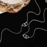 Collier en plaqué or pour la saint-valentin, chaîne de clavicule, pendentif en Double coeur connecté, ajouré