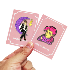 Oneway 에나멜 옷깃 핀 제조 업체 도매 맞춤형 애니메이션 에나멜 핀 배지 홀더 액세서리 도금 소프트 옷깃 핀 - Product Image 6