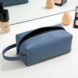 Bolsa de Aseo de Viaje Impermeable de Alta Gama para Hombre y Mujer, Bolsas de Cosméticos de Moda con Logotipo Personalizado - Product Image 6