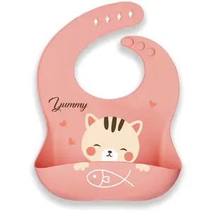 manufacturer directly sale BPA free customized available waterproof animals silicone baby bibs