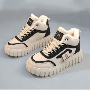 Nouvelles baskets d'hiver mi-montantes à motif écossais, doublées en maille, à lacets avant, décontractées, polyvalentes, version coréenne, à talon bas en plastique - Product Image 1