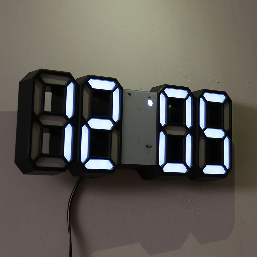 Réveil Numérique LED 3D – Horloge Murale Et Bureau – Design Moderne – Blanc – Neuf