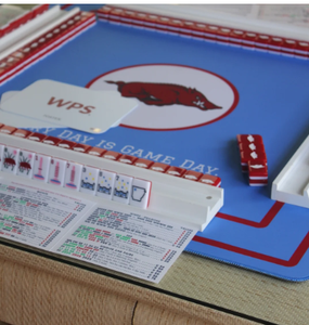 Moderno Juego de Mahjong Americano de Acrílico Portátil con Temática de los Razorbacks de la Universidad de Arkansas (Preventa) - Product Image 3